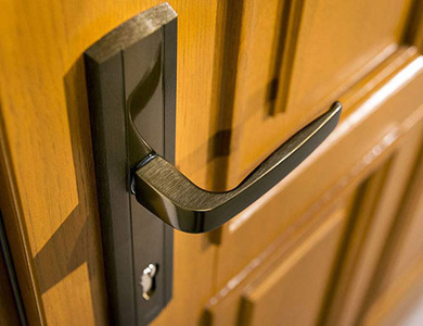 卫滨24小时上门开锁公司